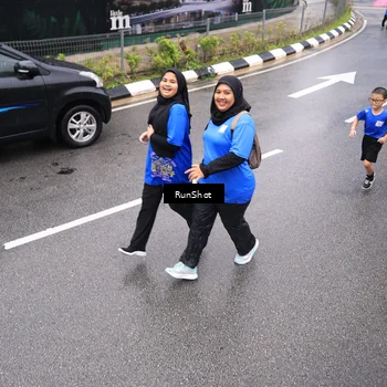 Runner Photo 7954027