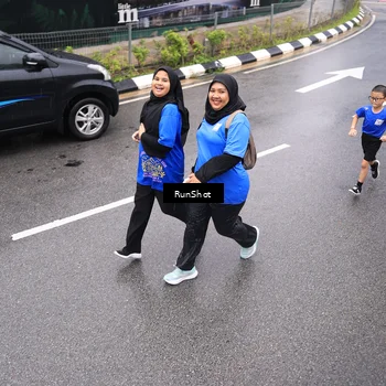 Runner Photo 7954029