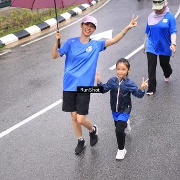 Runner Photo 7954058