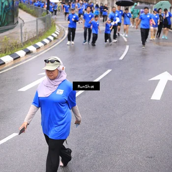 Runner Photo 7954070