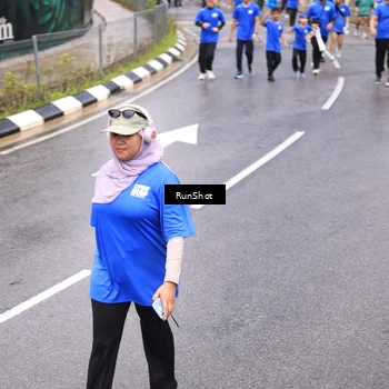 Runner Photo 7954073