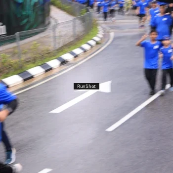 Runner Photo 7954107