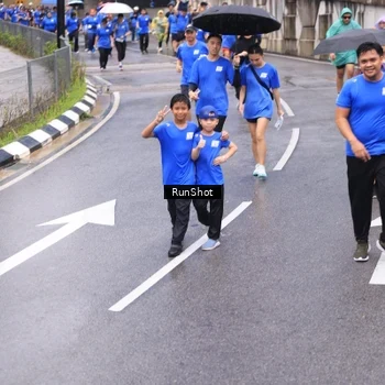 Runner Photo 7954116