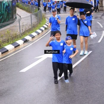 Runner Photo 7954129