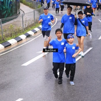 Runner Photo 7954136