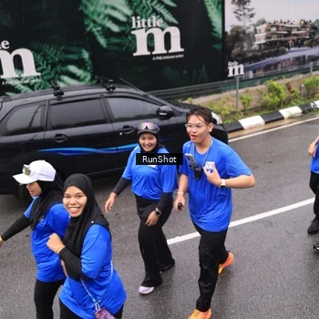 Runner Photo 7954166