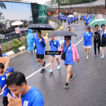 Runner Photo 7954176