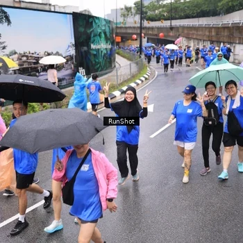 Runner Photo 7954190
