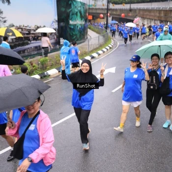 Runner Photo 7954193