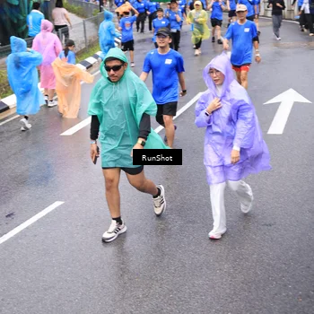 Runner Photo 7954224