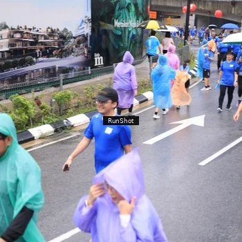 Runner Photo 7954250