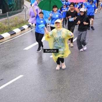 Runner Photo 7954277