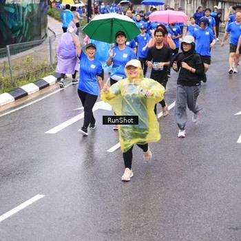 Runner Photo 7954282