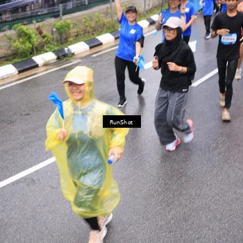 Runner Photo 7954290