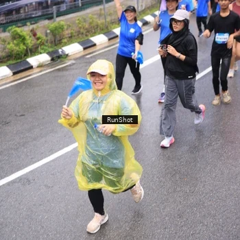 Runner Photo 7954292