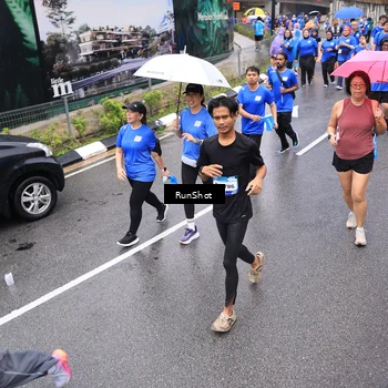 Runner Photo 7954313