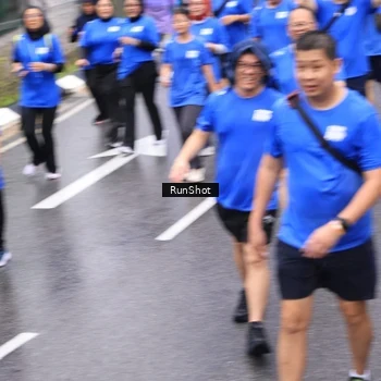 Runner Photo 7954337