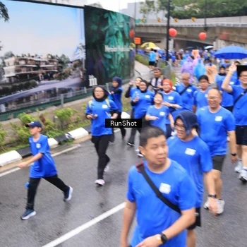 Runner Photo 7954354