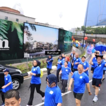 Runner Photo 7954366