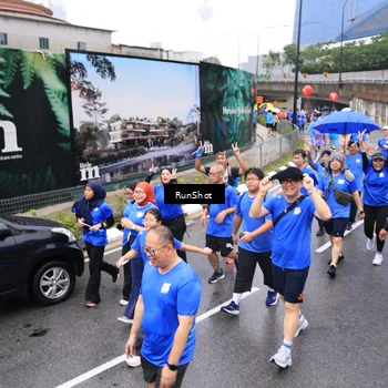 Runner Photo 7954374