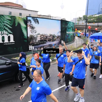 Runner Photo 7954378