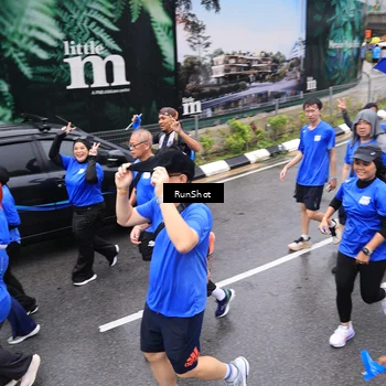 Runner Photo 7954397