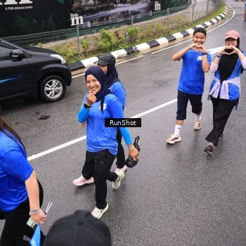 Runner Photo 7954398