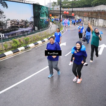 Runner Photo 7954437