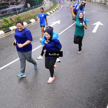 Runner Photo 7954446