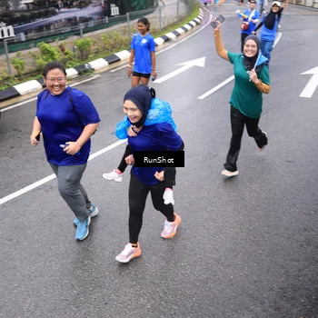 Runner Photo 7954447