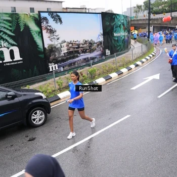 Runner Photo 7954464