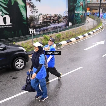 Runner Photo 7954494