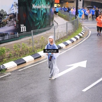 Runner Photo 7954495