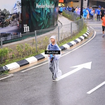 Runner Photo 7954498