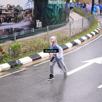 Runner Photo 7954500