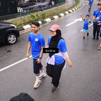 Runner Photo 7954513