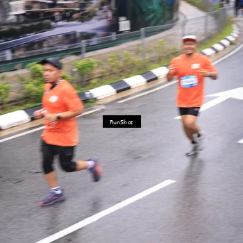 Runner Photo 7954519