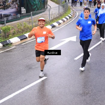 Runner Photo 7954524