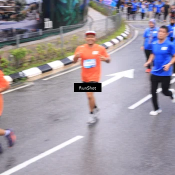 Runner Photo 7954529