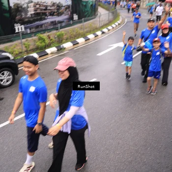 Runner Photo 7954533