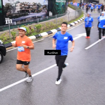 Runner Photo 7954536