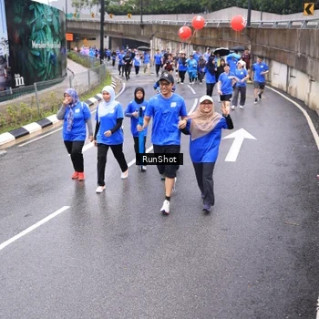 Runner Photo 7954560