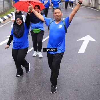 Runner Photo 7954571