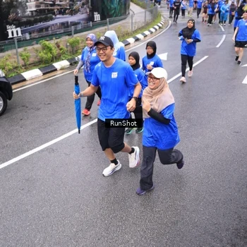 Runner Photo 7954577