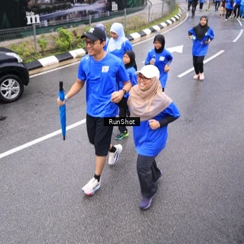 Runner Photo 7954580