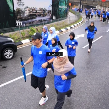 Runner Photo 7954581