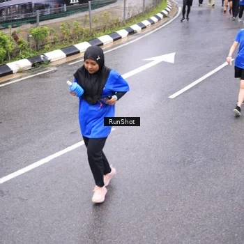 Runner Photo 7954593