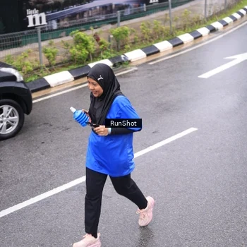 Runner Photo 7954599
