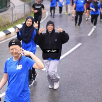 Runner Photo 7954613