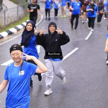 Runner Photo 7954616